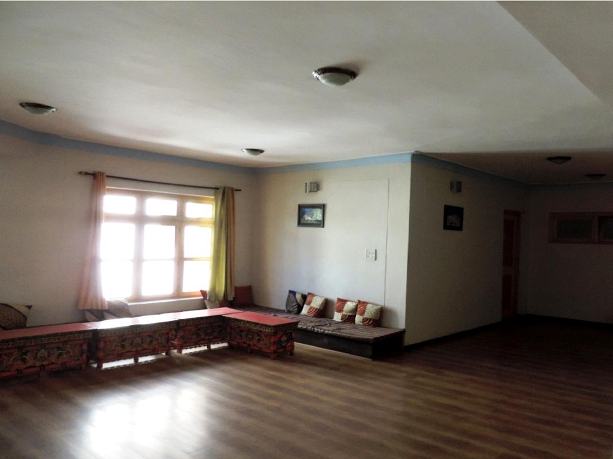 Hotel Ladakh Heaven Лех Экстерьер фото