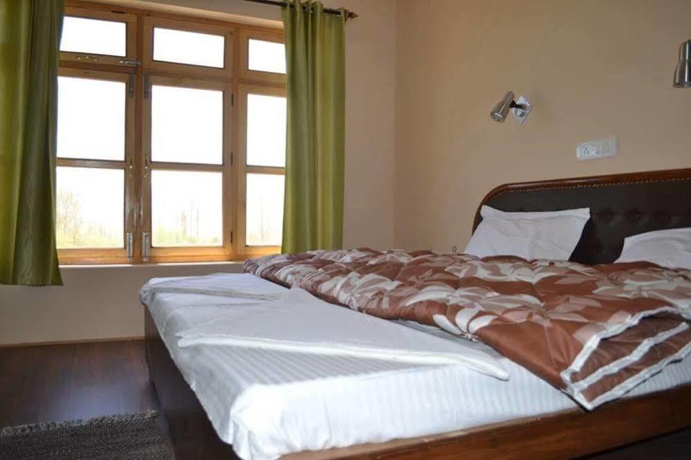Hotel Ladakh Heaven Лех Экстерьер фото