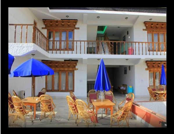 Hotel Ladakh Heaven Лех Экстерьер фото
