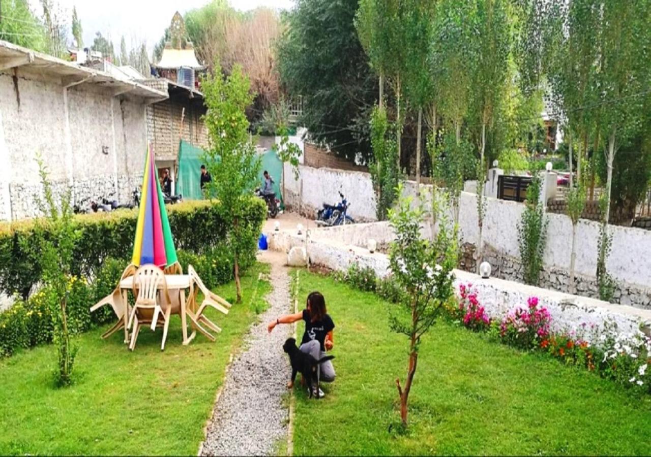Hotel Ladakh Heaven Лех Экстерьер фото