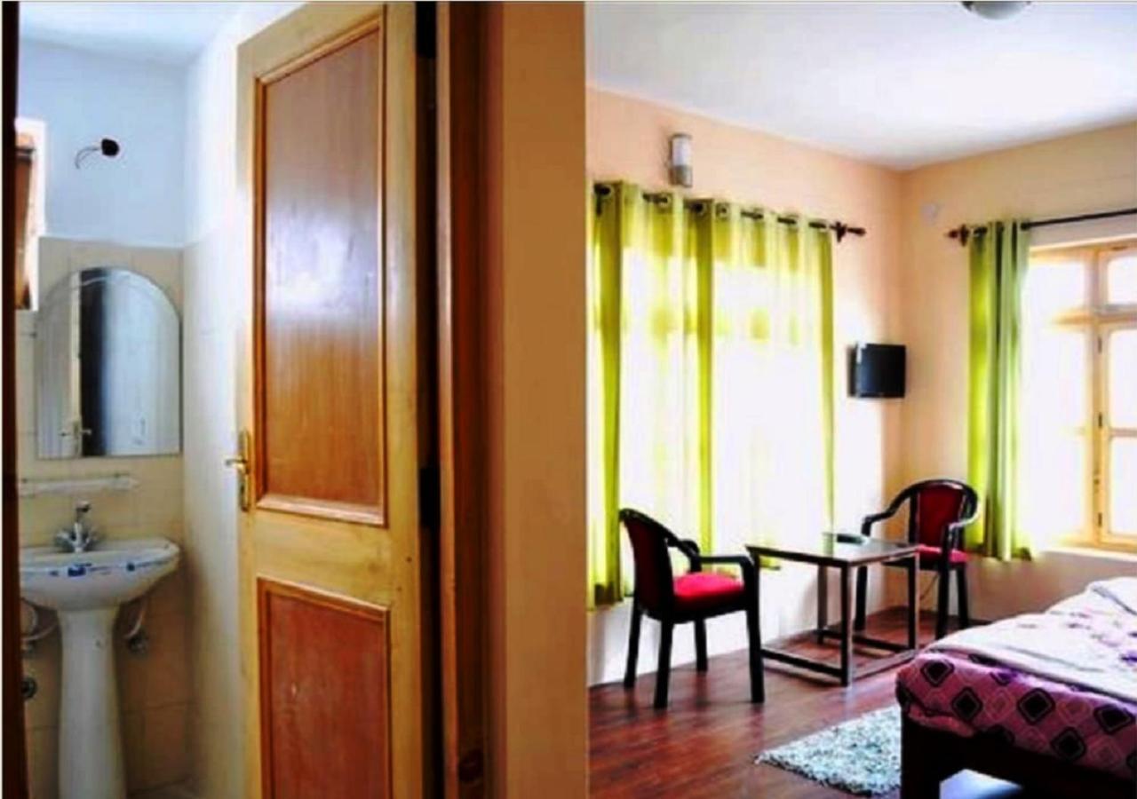 Hotel Ladakh Heaven Лех Экстерьер фото