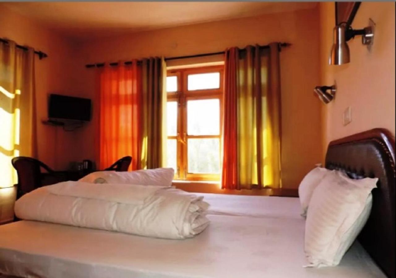 Hotel Ladakh Heaven Лех Экстерьер фото
